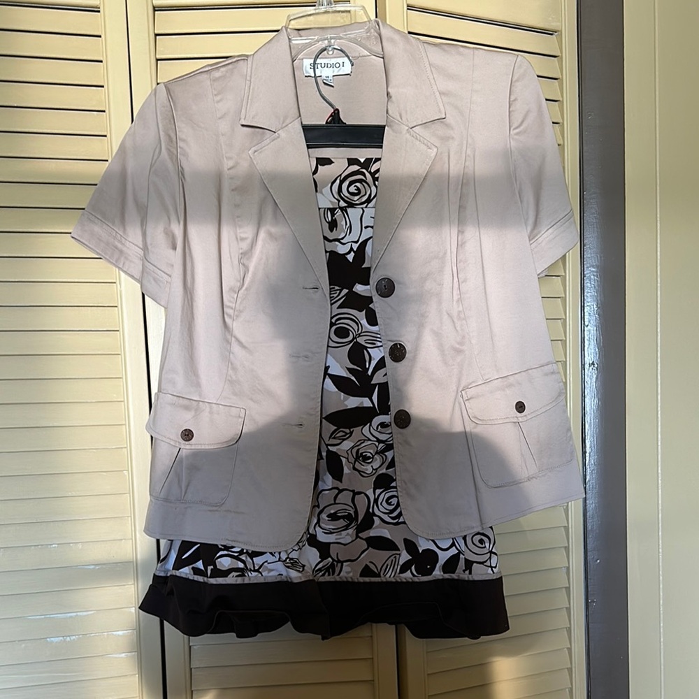 Women's Khaki Short Sleeve Blazer and skirt set